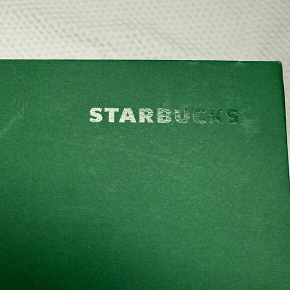 Starbucks Barista Bearista Boy and Girl Bear 2016 in Box - Picture 2 of 11